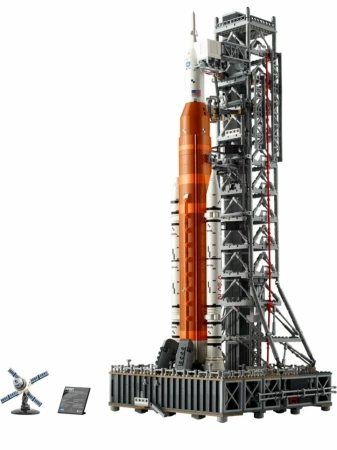 LEGO 10341 "Система космического запуска NASA "Артемида"