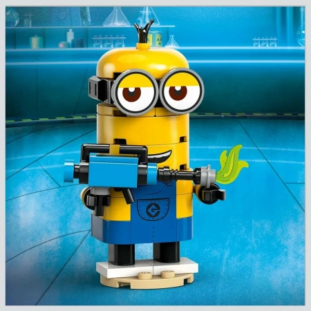 LEGO Despicable Me 4 75582 Brick-Built Gru and Minions