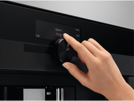 Встраиваемая кофемашина AEG KKK994500T