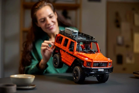 Конструктор LEGO Technic 42177 Профессиональная линейка Mercedes-Benz G500 Конструктор LEGO Technic 42177 Профессиональная линейка Mercedes-Benz G500