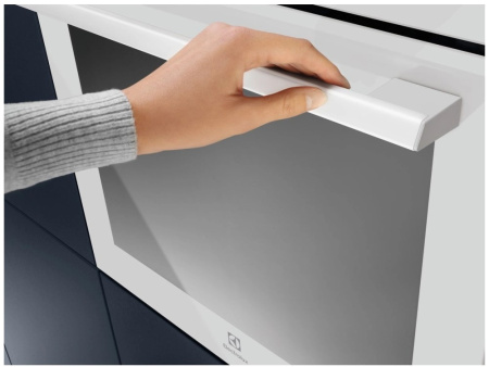 Духовой шкаф электрический Electrolux EOF5F50BV