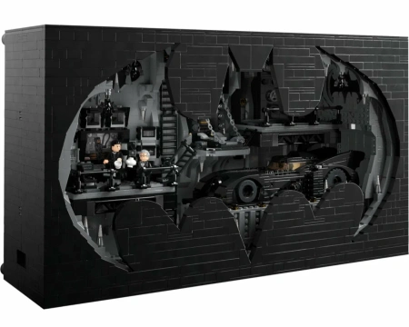 Конструктор LEGO Super Heroes 76252 Конструктор Пещера Бетмена