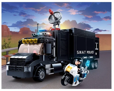 Конструктор Полиция «Мобильный штаб», 540 деталей