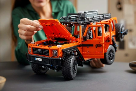 Конструктор LEGO Technic 42177 Профессиональная линейка Mercedes-Benz G500 Конструктор LEGO Technic 42177 Профессиональная линейка Mercedes-Benz G500