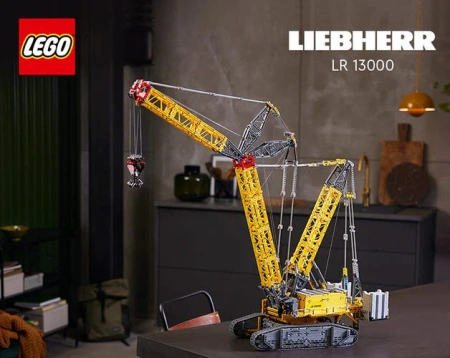 Конструктор LEGO Technic 42146 Liebherr Crawler Crane LR 13000 Конструктор LEGO Technic 42146 Liebherr Crawler Crane LR 13000