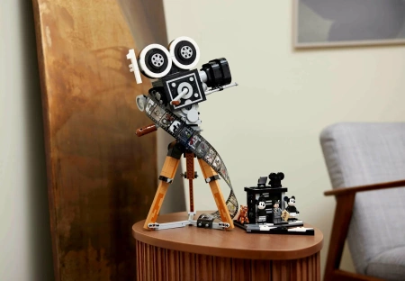 Конструктор LEGO 43230 Walt Disney Tribute Camera