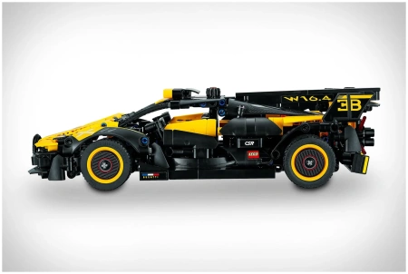 Конструктор LEGO Technic 42151 Бугатти Болид