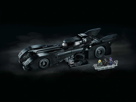 Конструктор LEGO DC Super Heroes 76139 1989 Batmobile